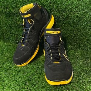 Nike Air Huarache Size 10 Men's 2K4 Black Maize Yellow Kobe Basketball Shoes